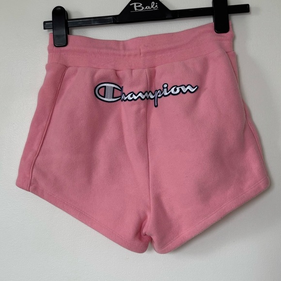 🎉4/30$🎉 Champion Y2K Pink Fleece Shorts - Size XS - Picture 3 of 5